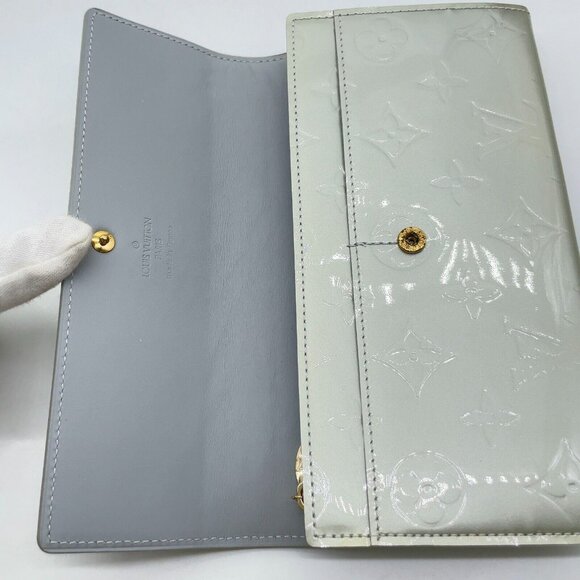 Authentic Louis Vuitton Vernis Sarah Continental Wallet - NEW! - Picture 6 of 13